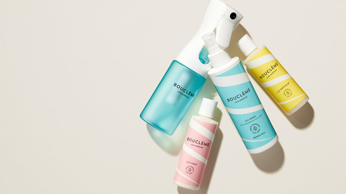 Coiffures de rentrée des classes pour cheveux naturellement bouclés