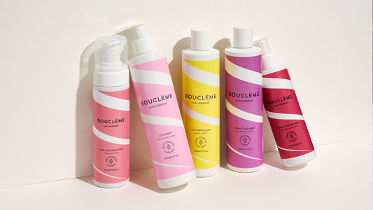 Des boucles filandreuses ? Voici le secret pour obtenir de plus grosses boucles