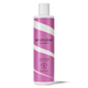 Le gel ultime pour cheveux bouclés, pour une définition et une tenue ferme, afin de maintenir vos boucles en forme lors d'une journée bien remplie. 