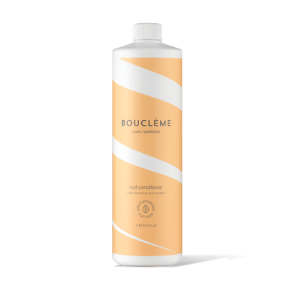 Créé pour nourir vos boucles, cheveux frisés et cheveux ondulés, sa formule hydratante et légère adoucit les mèches, améliore la définition et augmente la brillance.